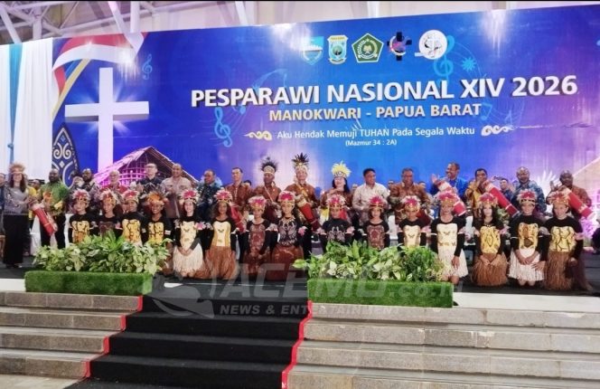 
 Pesparawi Nasional XIV Berakhir, Gubernur Papua Barat Lepas Ribuan Peserta dengan Pesan Damai