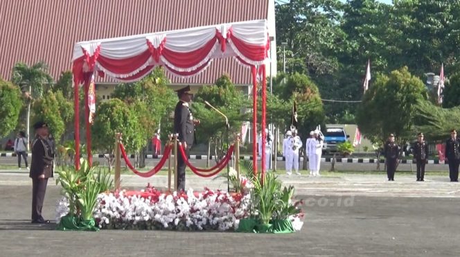 
 Kapolda Irjen Pol Alfred Papare Pimpin Upacara Hut Bhayangkara Ke-80 Polda Papua Barat