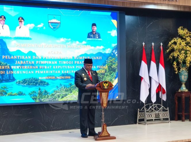 
 Bupati Hermus Minta Pejabat Baru Dilantik Utamakan Integritas, Pelayanan Publik dan Opimalisasi PAD