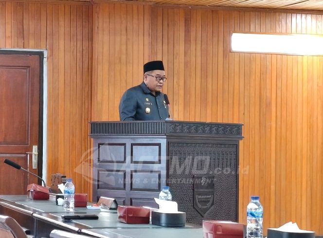 
 Pemkab Manokwari Siap Jalankan Rekomendasi DPRK, Mugiyono: Jadi Acuan Perbaikan Kinerja Pemerintahan