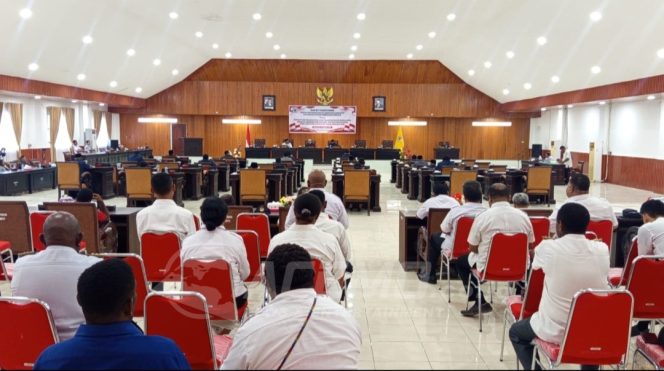 
 Fraksi Nasional Bersatu Soroti Pengelolaan APBD Manokwari 2025, Desak Pemkab Benahi PAD hingga Aset Daerah