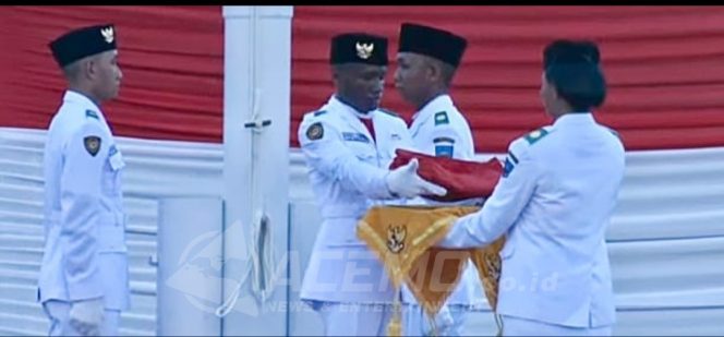 
 Paskibraka Manokwari Sukses Tuntaskan Penurunan Bendera, Upacara  Aubade Berlangsung Hikmat