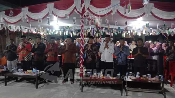 
 Kerukunan Sragen Asri Manokwari Peringati Maulid Nabi, Bupati Hermus Indou Ajak Perkuat Silaturahmi dan Akhlak Mulia