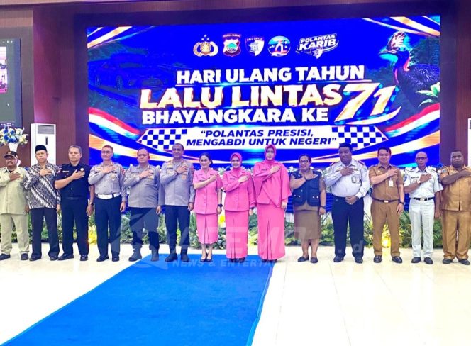 
 Kapolda Papua Barat Tekankan Pencegahan Kecelakaan dan Disiplin Personel di Jalan Raya