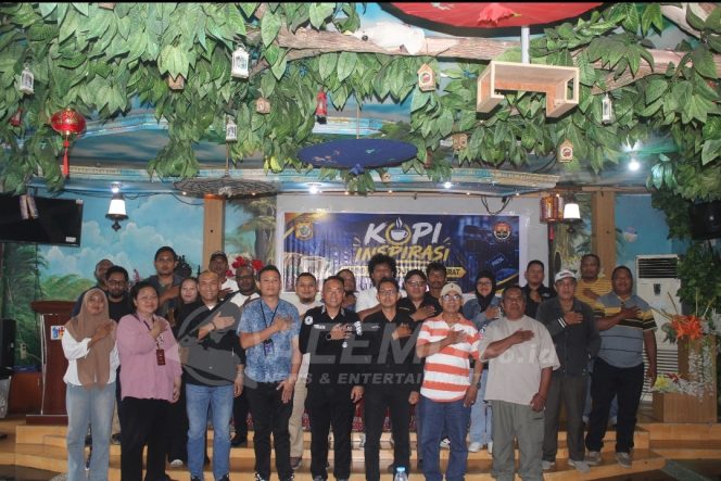 
 Polda Papua Barat dan Wartawan Perkuat Sinergi Kemitraan melalui Kopi Inspirasi