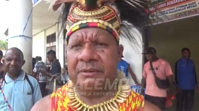 
 Tim Pemekaran DOB Pegunungan Meyah Serahkan Dokumen Aspirasi ke Anggota DPD RI